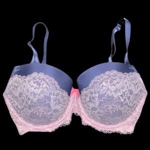 NWT Victoria’s Secret 32DD bra